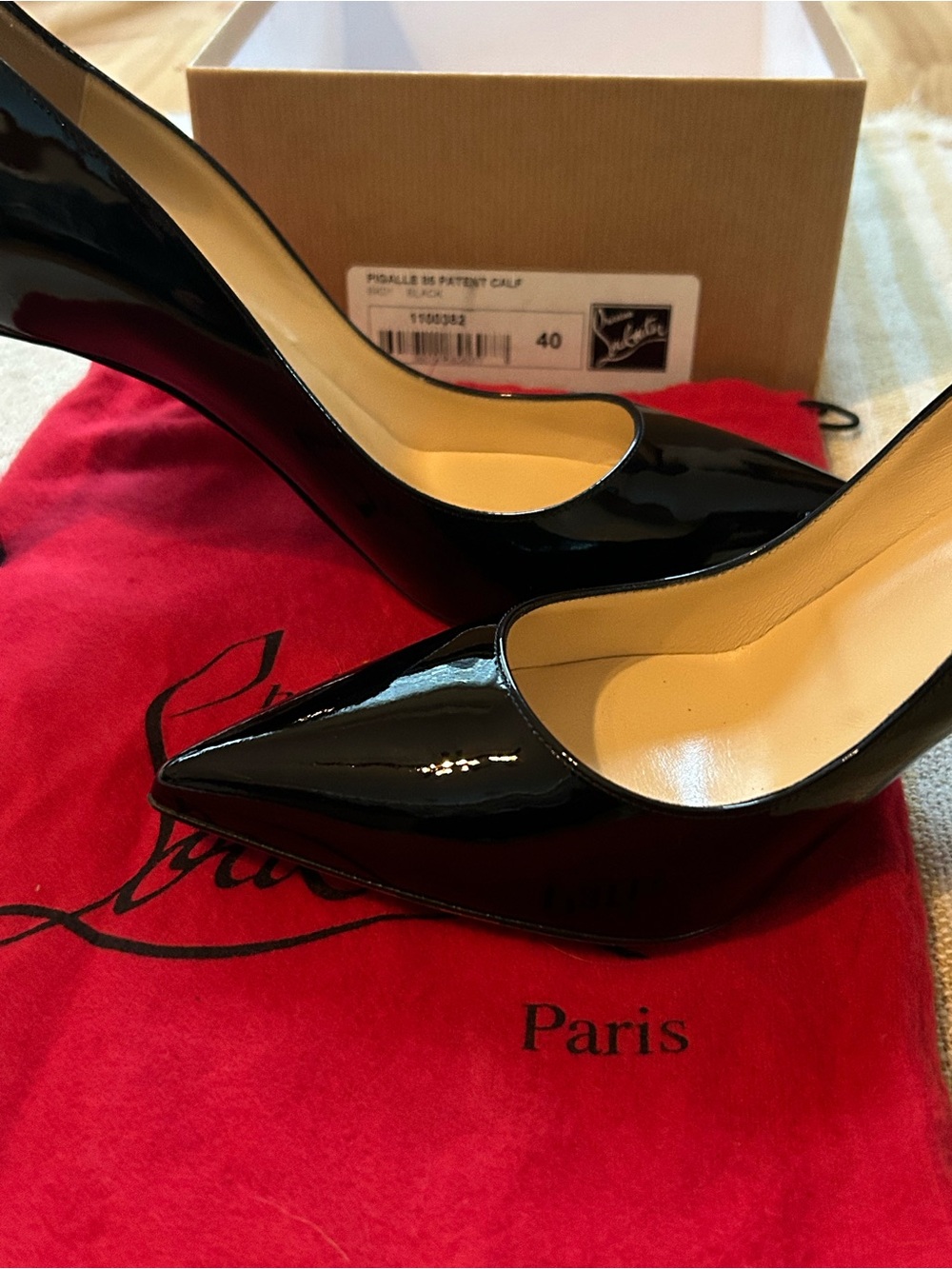 Christian Louboutin Pigalle 85 Black Patent Leather. SIZE 40